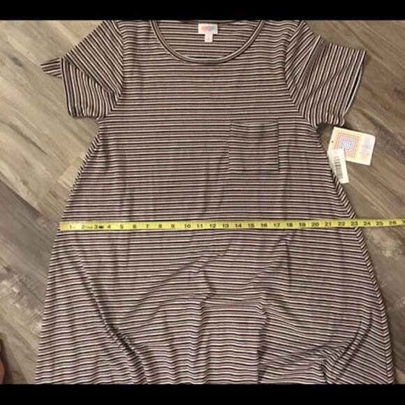 LuLaRoe Carly Small Ribbed Multi Stripe NWT - Picture 7 of 7